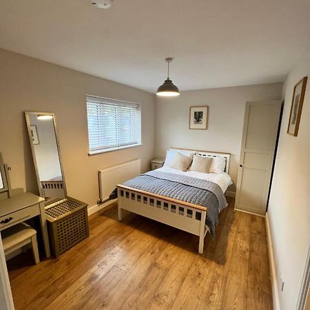 Sandscroft Annex 5A Apartment บรอดเวย์ ภายนอก รูปภาพ